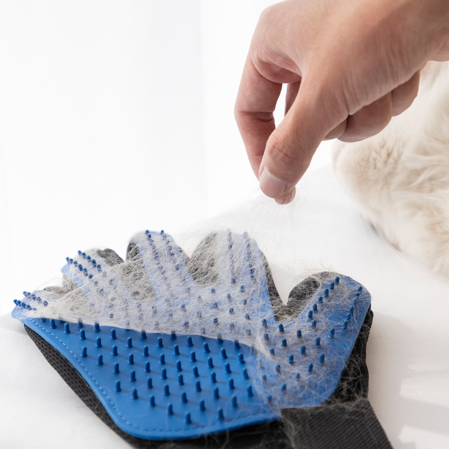 Pet Grooming Glove